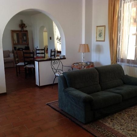 Domus Rosarum Arquà Petrarca Habitación foto